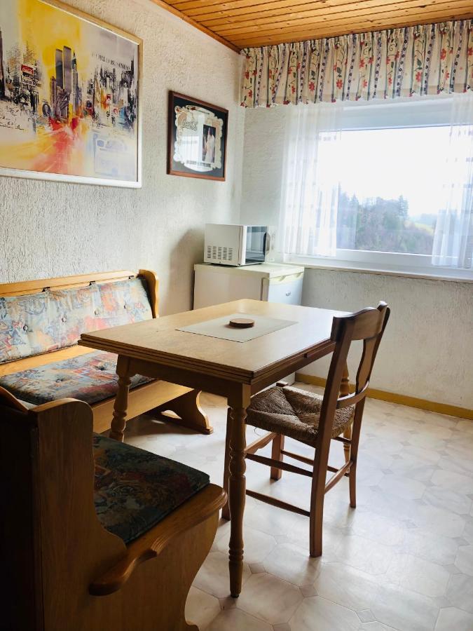 ヴィリンゲンHaus Hubertusアパートメント エクステリア 写真